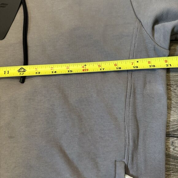 NWT Fabletics The Courtside Hoodie Men’s Medium Gray Sweatshirt  Zipper Pocket - Picture 7 of 11